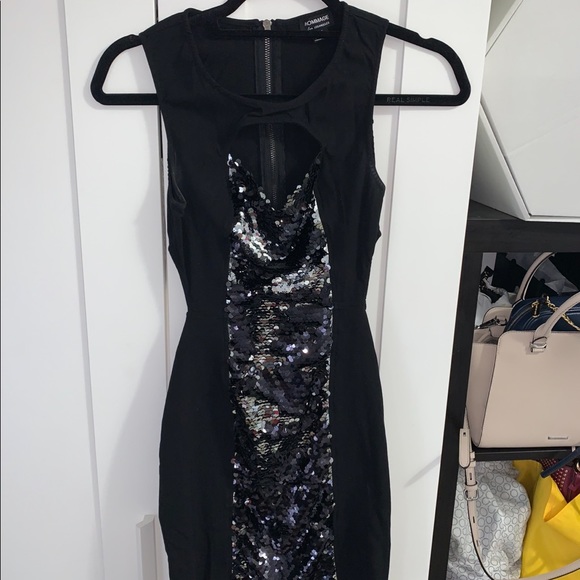 used HOMAGE midi backless sequin dress - Picture 3 of 4